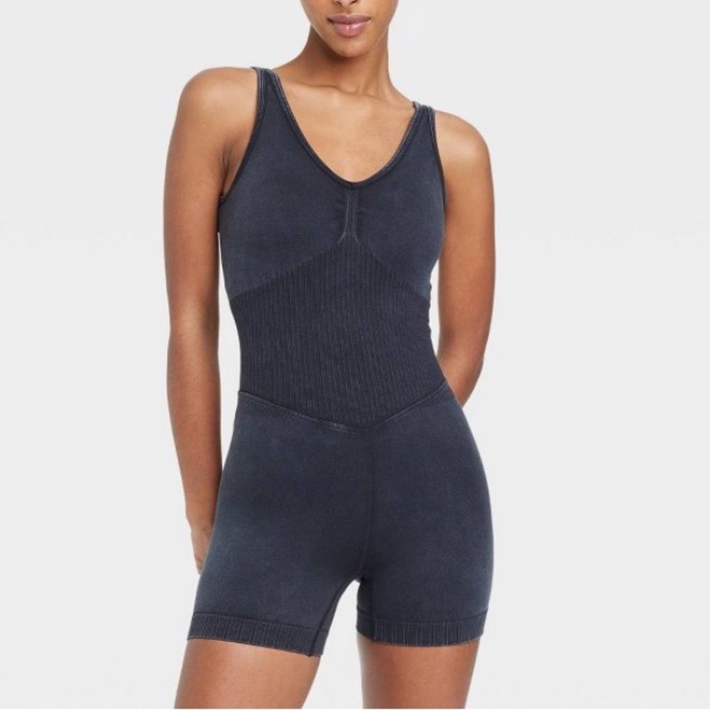 JoyLab Seamless Black romper